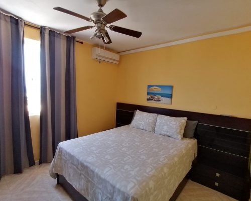 Schlafzimmer 1 mit Klimaanlage